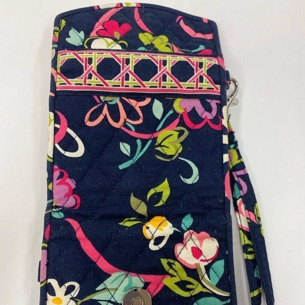 VERA Bradley‎ floral compact wallet wristlet